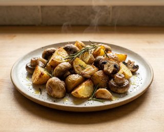 Ofen-Kartoffeln mit gebackenen Champignons, Knobla