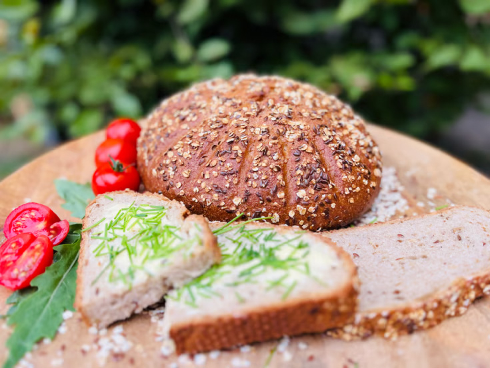 Dinkel-Saaten-Brot