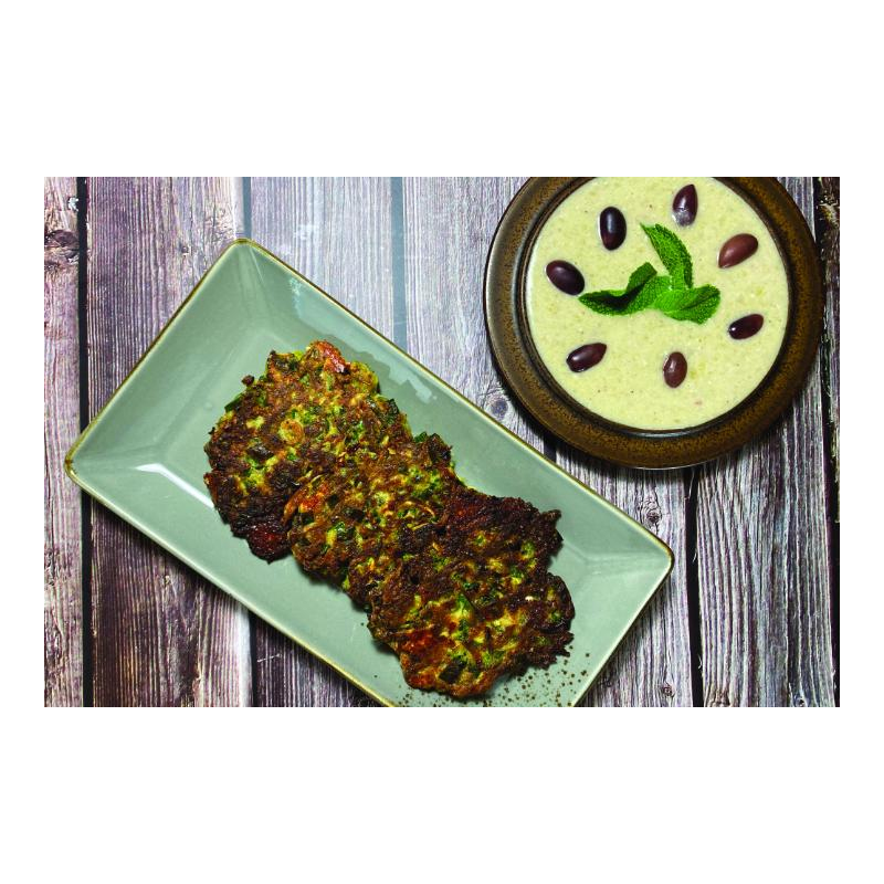 Kolokithokeftedes mit Skordalia