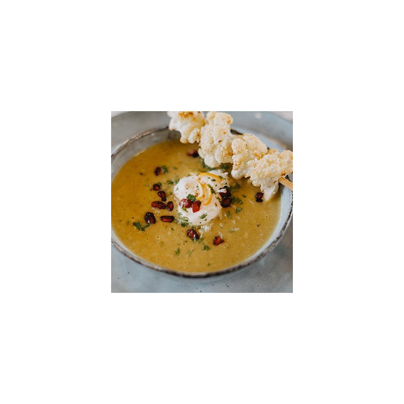 Maronensuppe mit Blumenkohlspieß