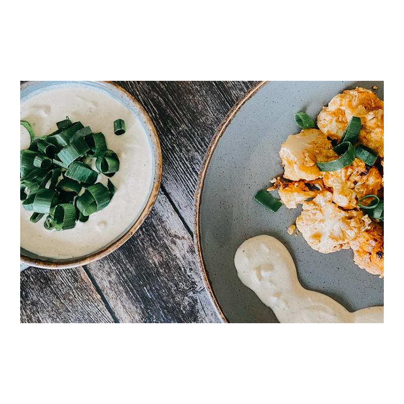 Tandoori Blumenkohl mit Joghurt-Tahin-Dip