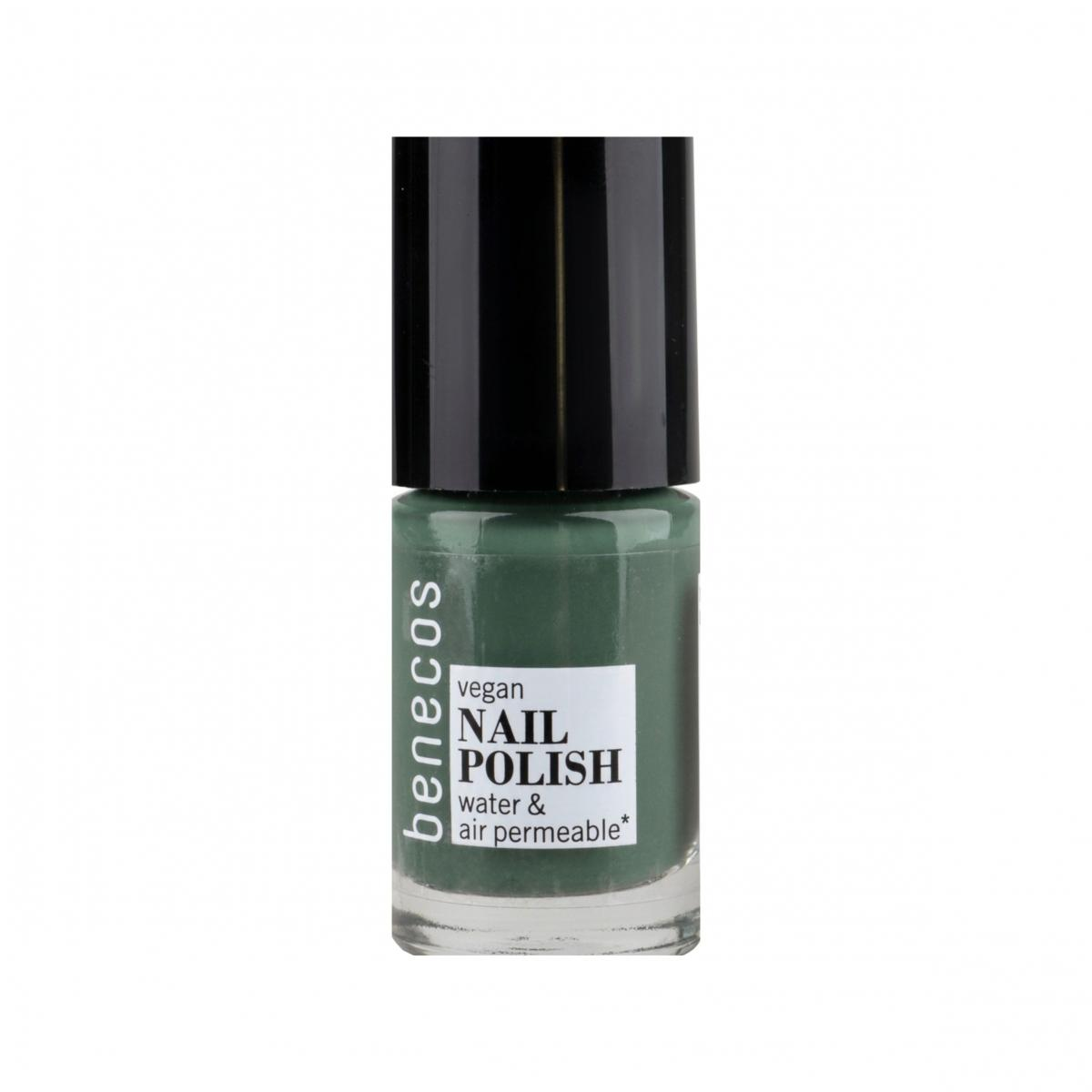 Nagellack sage green