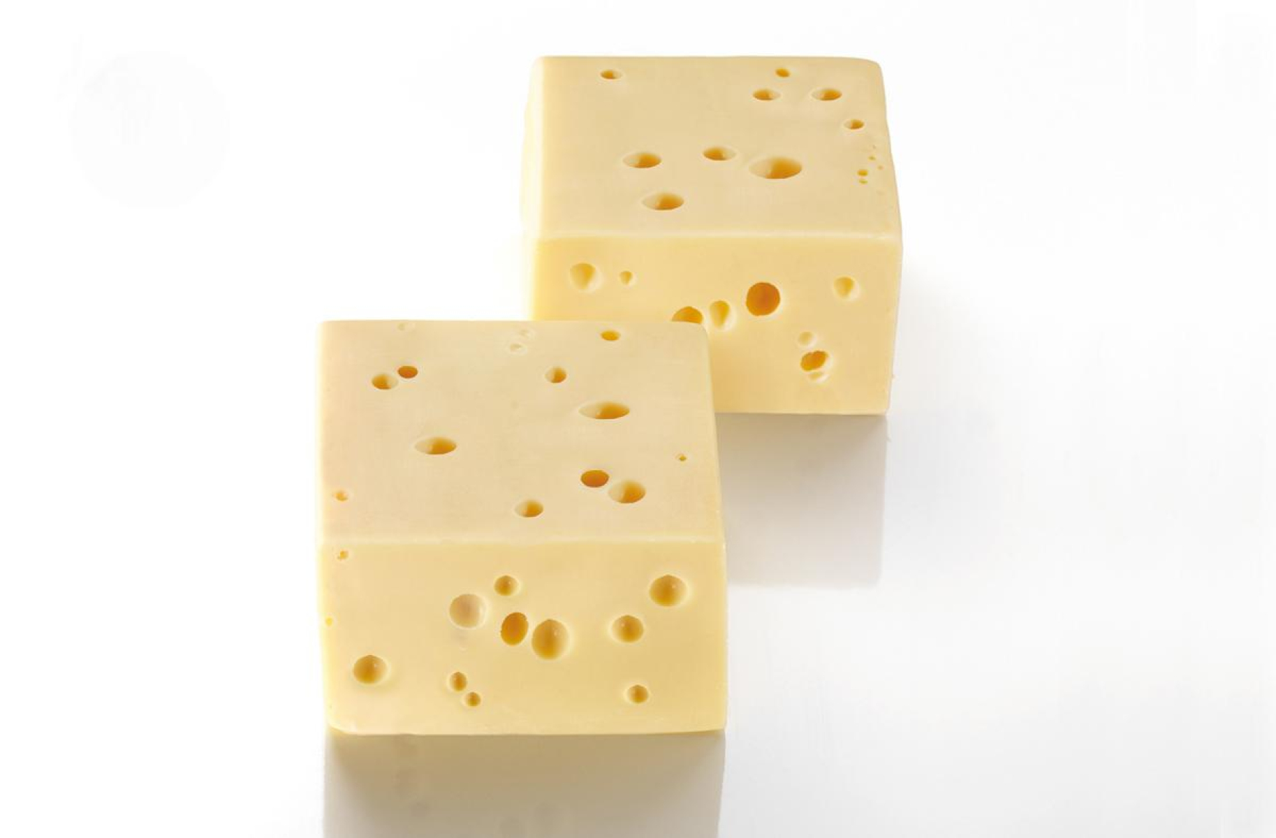 Allg. Emmentaler. foliengereift (Rohmilch), mind. 45% Fett i. Tr