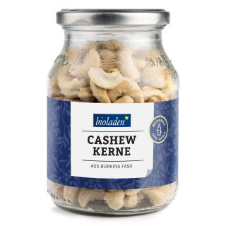 Cashewkerne ganz im Pfandglas